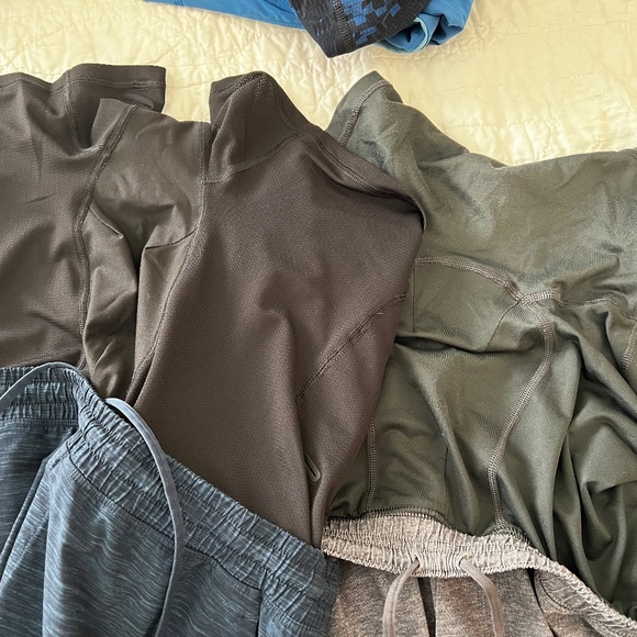 Lululemon - 2 pair - Picture 4 of 4